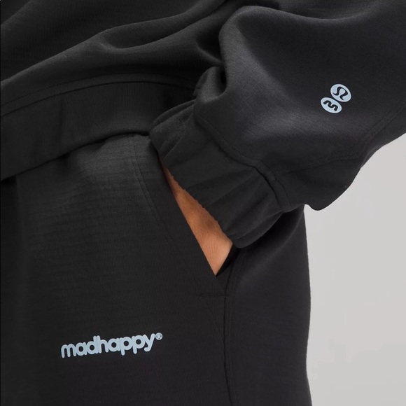 Madhappy x Lululemon Relaxed Crop Hoodie - Picture 11 of 12